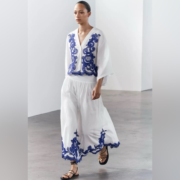 Zara White Cotton Embroidered Cropped Blouse Size M - Picture 3 of 16